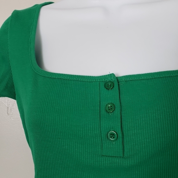 Kelly Green Short Sleeve Crop Top Shirt Henley Ribbed Shein Small - Picture 5 of 5